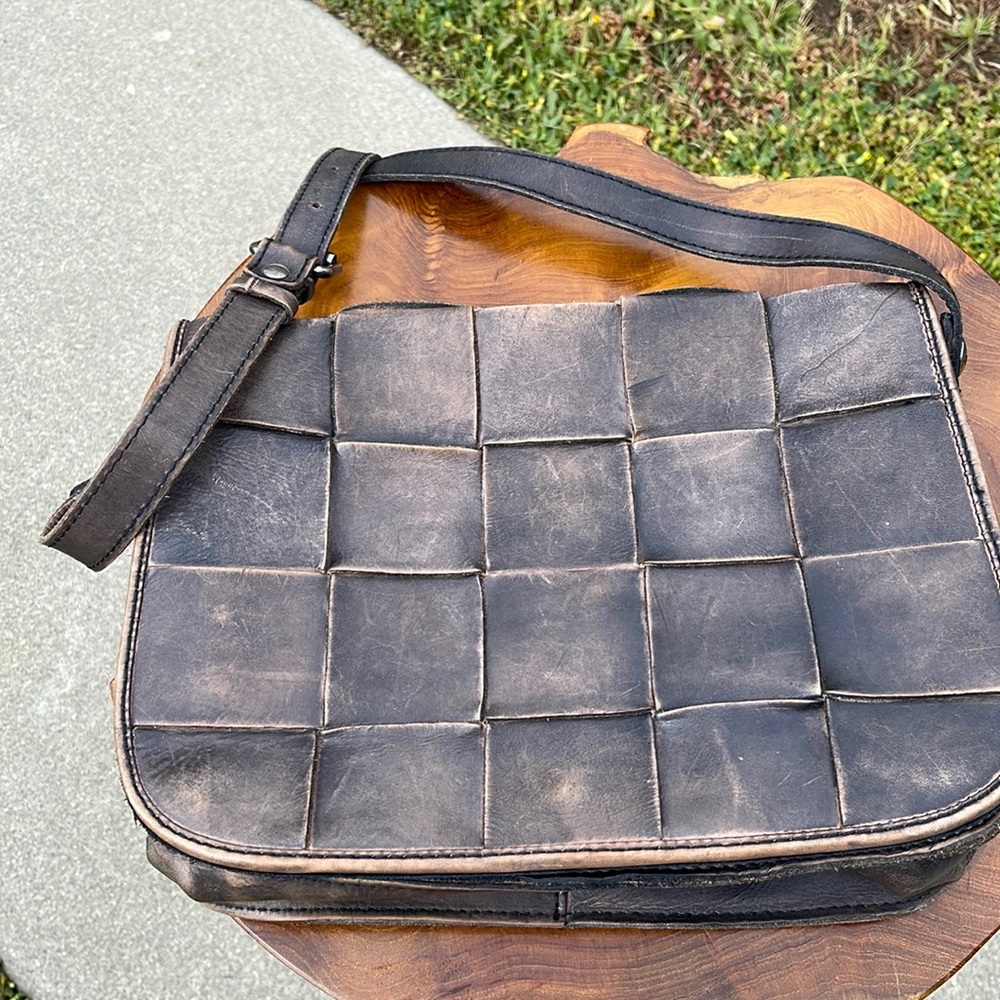 Patricia Nash bag